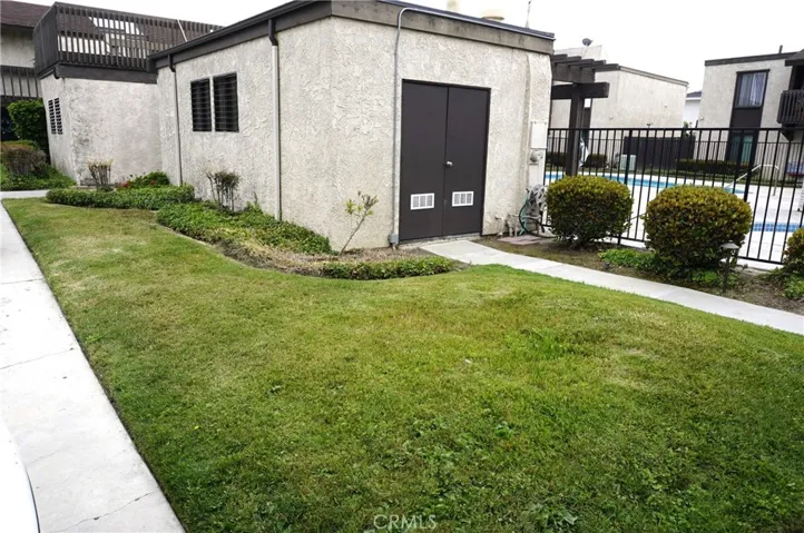 17628 Alburtis Avenue 32, Artesia, California 90701