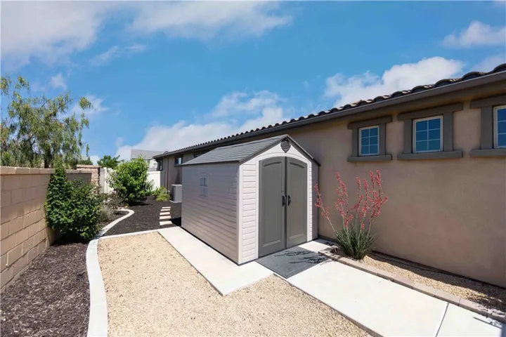37852 Mockingbird Avenue, Murrieta, California 92563