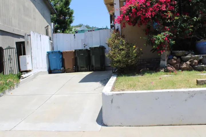 309 E Street, Antioch, California 94509