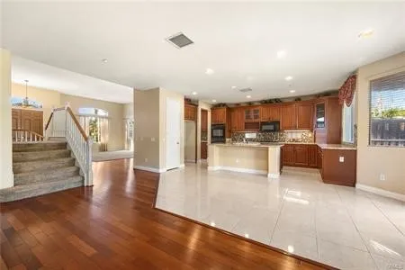 4371 Gardenwood Lane, Riverside, California 92505