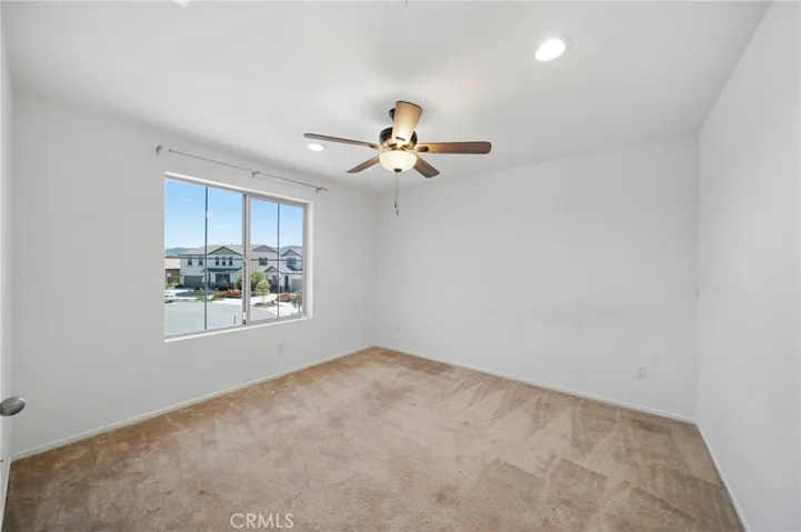 512 Heathers Street, Hemet, California 92543