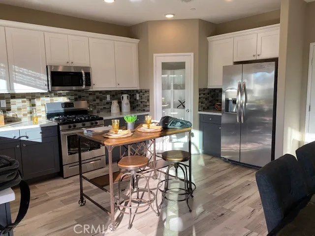 4707 Prairie Run Road, Jurupa Valley, California 91752
