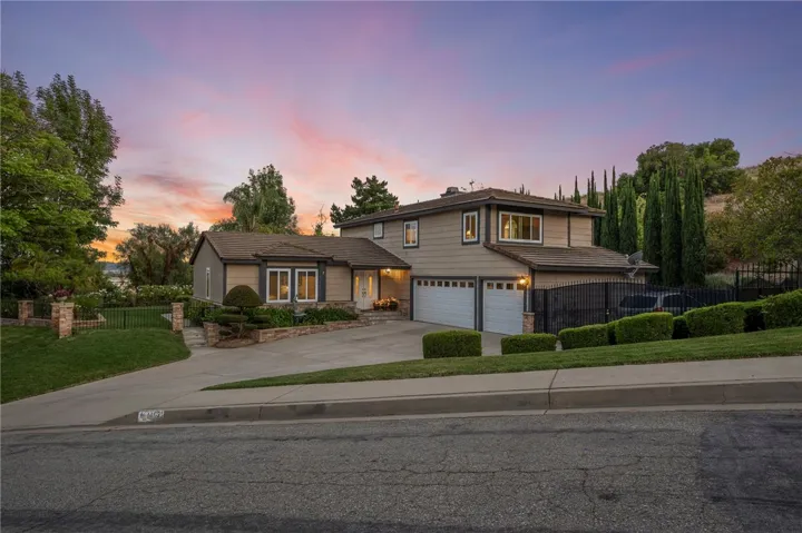 1462 Hunters Trail, Glendora, California 91740