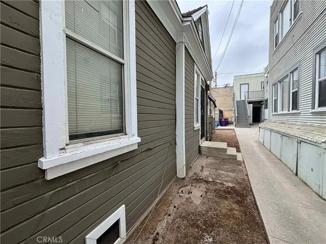 406 Linden Avenue, Long Beach, California 90802