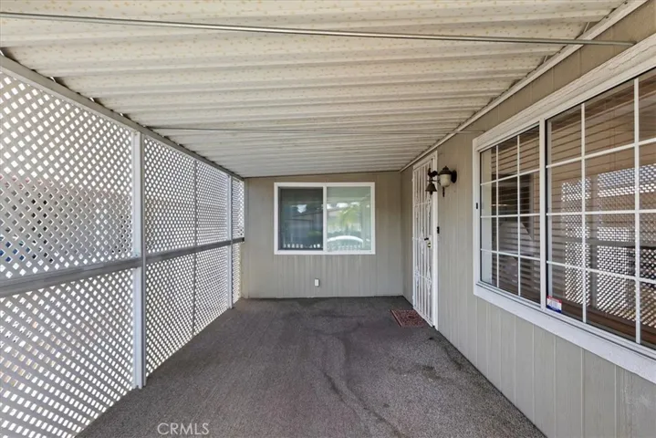 585 De Soto Drive, Hemet, California 92543