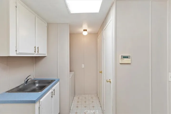 585 De Soto Drive, Hemet, California 92543