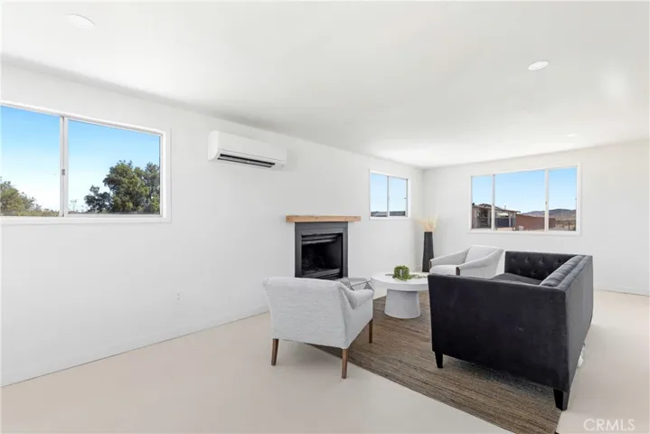 5050 1st Street E, Joshua Tree, California 92252