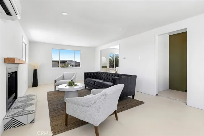 5050 1st Street E, Joshua Tree, California 92252