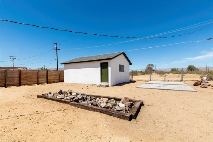 5050 1st Street E, Joshua Tree, California 92252