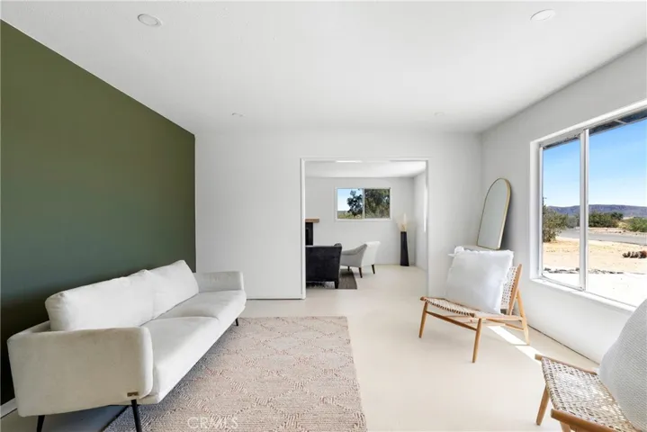5050 1st Street E, Joshua Tree, California 92252