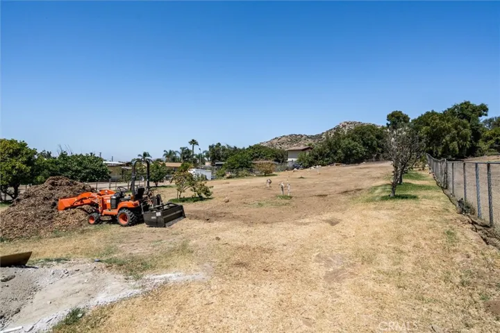 2313 Hillside Avenue, Norco, California 92860