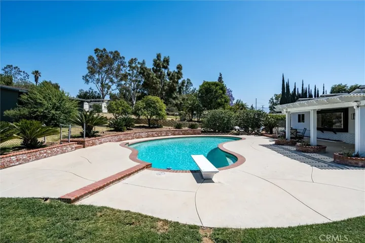 2313 Hillside Avenue, Norco, California 92860