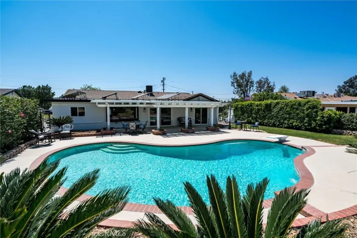 2313 Hillside Avenue, Norco, California 92860