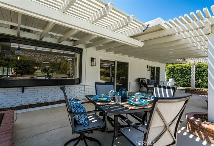 2313 Hillside Avenue, Norco, California 92860
