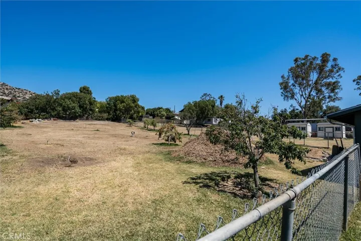 2313 Hillside Avenue, Norco, California 92860