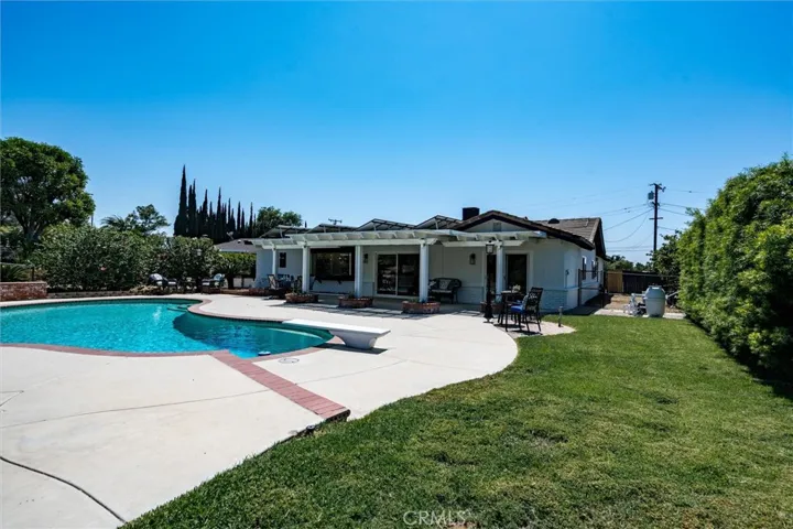 2313 Hillside Avenue, Norco, California 92860