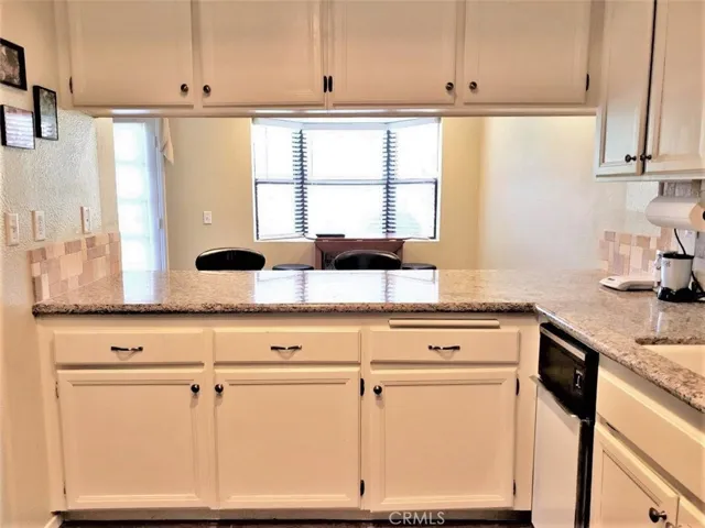 1718 Tecalote Drive 22, Fallbrook, California 92028