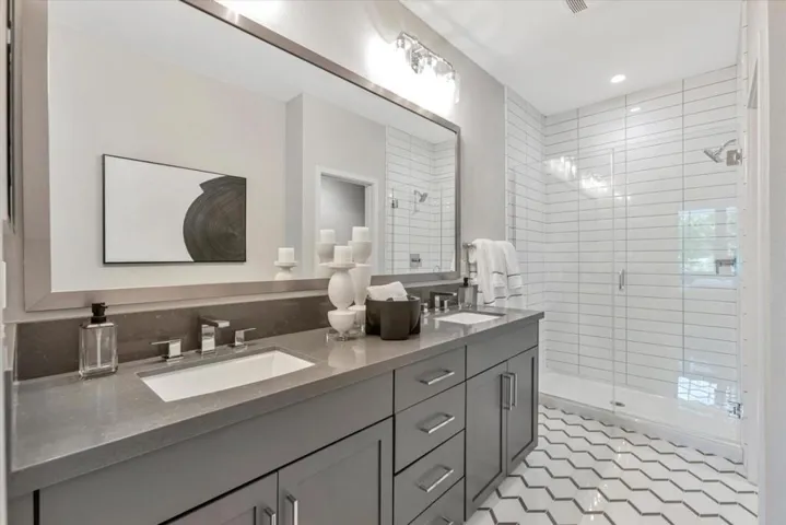 197 Oak Circle, Walnut Creek, California 94597
