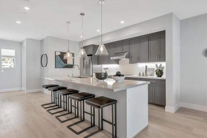 197 Oak Circle, Walnut Creek, California 94597
