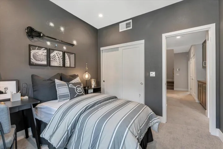 197 Oak Circle, Walnut Creek, California 94597
