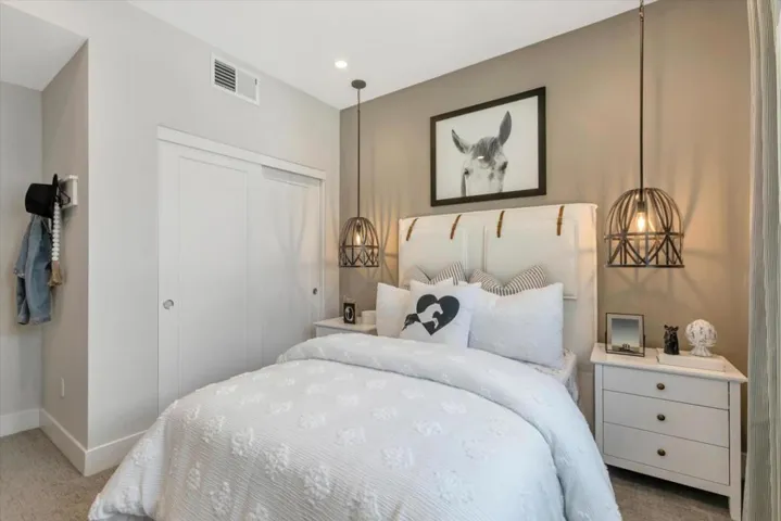 197 Oak Circle, Walnut Creek, California 94597