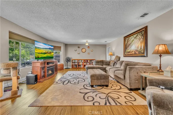 36903 Littlerock Ranchos Road, Littlerock, California 93543
