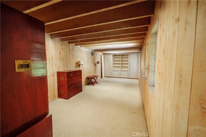 3015 N Beachwood Drive, Los Angeles, California 90068