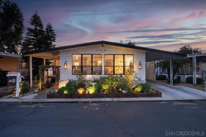276 N El Camino Real 73, Oceanside, California 92058