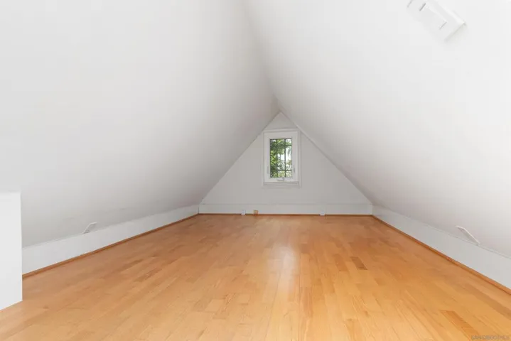 4910 Kensington Drive, San Diego, California 92116