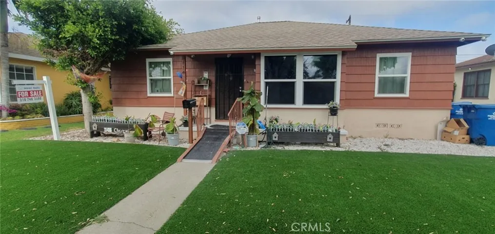 11416 Cherry Avenue, Inglewood, California 90303