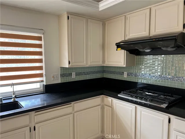54 Village Loop Road, Pomona, California 91766