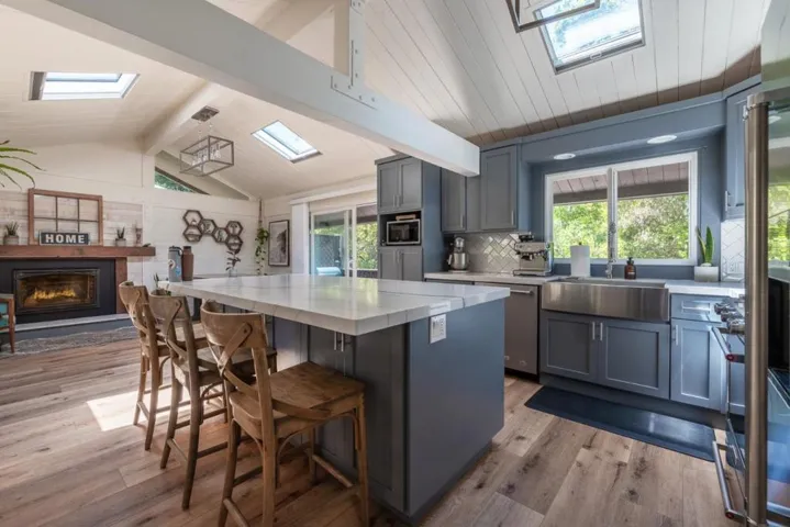 749 Loma Prieta Drive, Aptos, California 95003