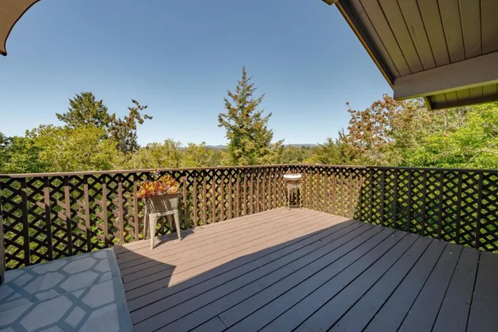 749 Loma Prieta Drive, Aptos, California 95003