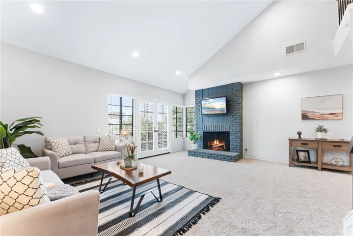 5867 E Mountain Loop Trail, Anaheim Hills, California 92807