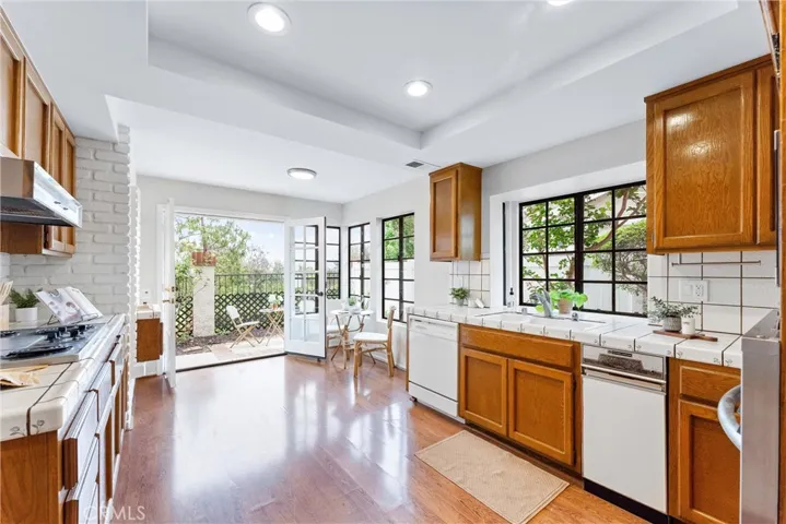 5867 E Mountain Loop Trail, Anaheim Hills, California 92807