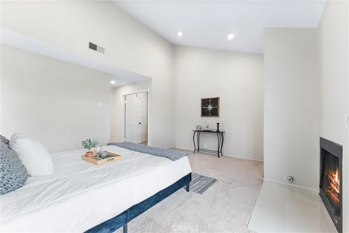 5867 E Mountain Loop Trail, Anaheim Hills, California 92807