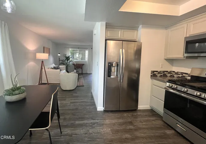 kitchen to living Alpine