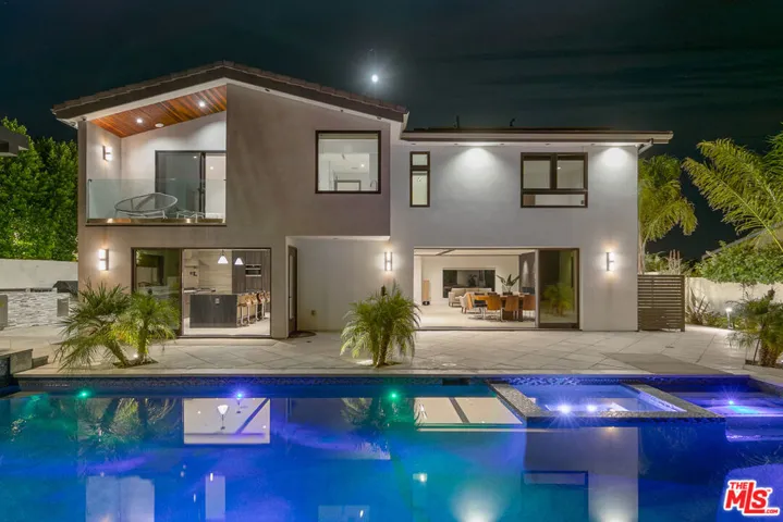26029 Farmfield Road, Calabasas, California 91302