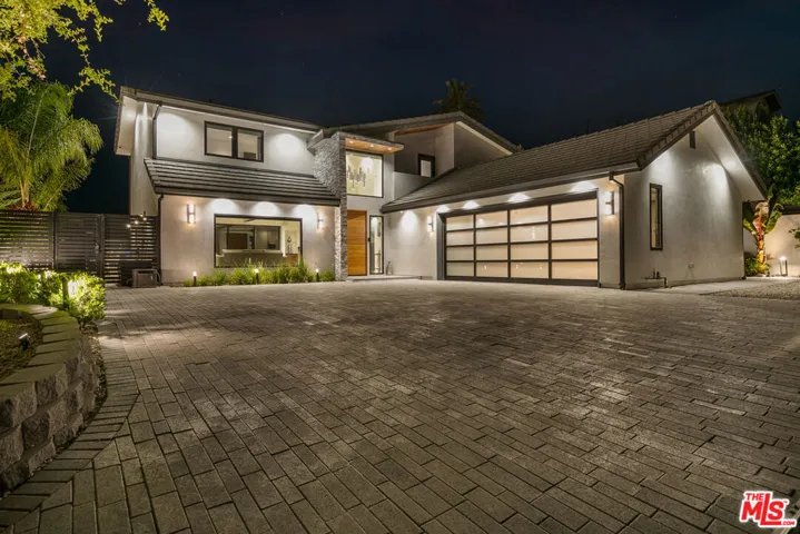 26029 Farmfield Road, Calabasas, California 91302