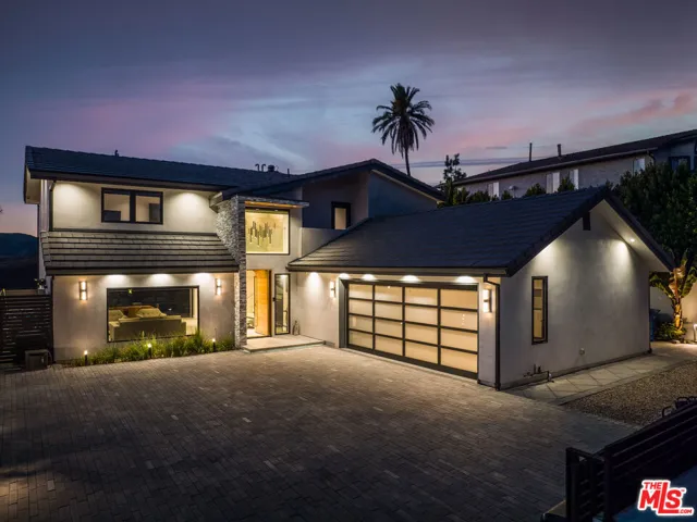 26029 Farmfield Road, Calabasas, California 91302
