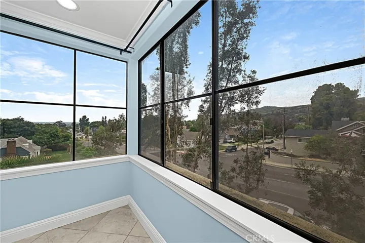 13505 Murphy Hill Drive, Whittier, California 90601