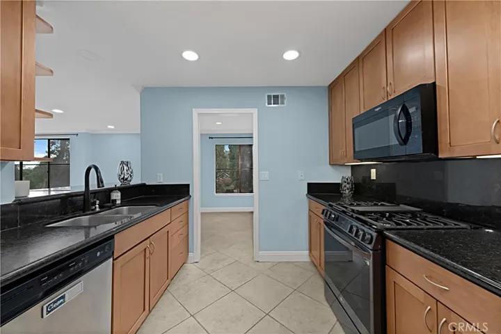 13505 Murphy Hill Drive, Whittier, California 90601