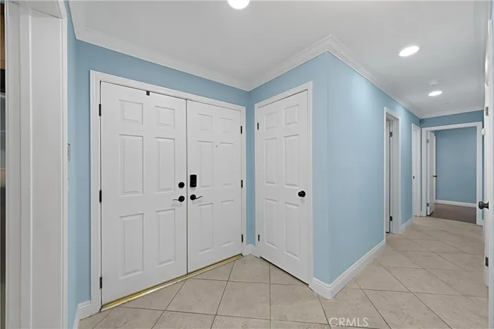 13505 Murphy Hill Drive, Whittier, California 90601