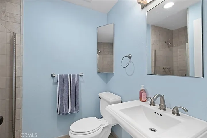 13505 Murphy Hill Drive, Whittier, California 90601