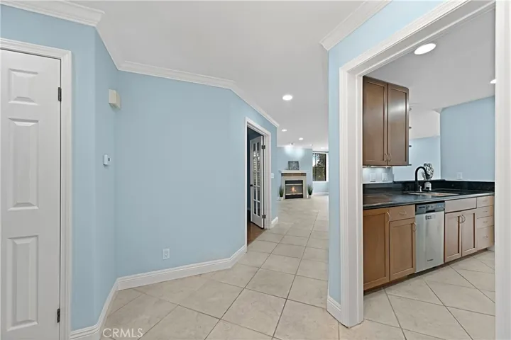 13505 Murphy Hill Drive, Whittier, California 90601