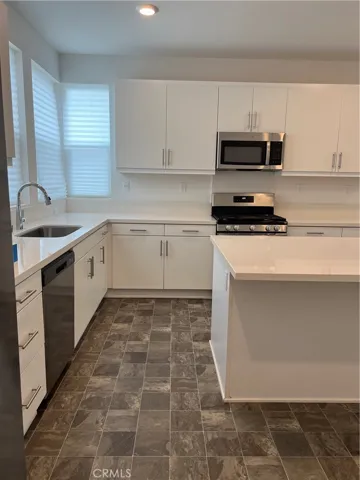 761 S Grable Circle, Orange, California 92868