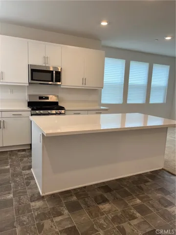 761 S Grable Circle, Orange, California 92868