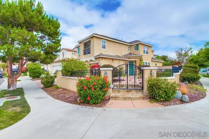 13164 Chambord Way, San Diego, California 92130