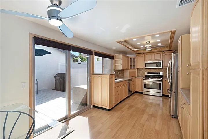 14291 Raintree Road, Tustin, California 92780