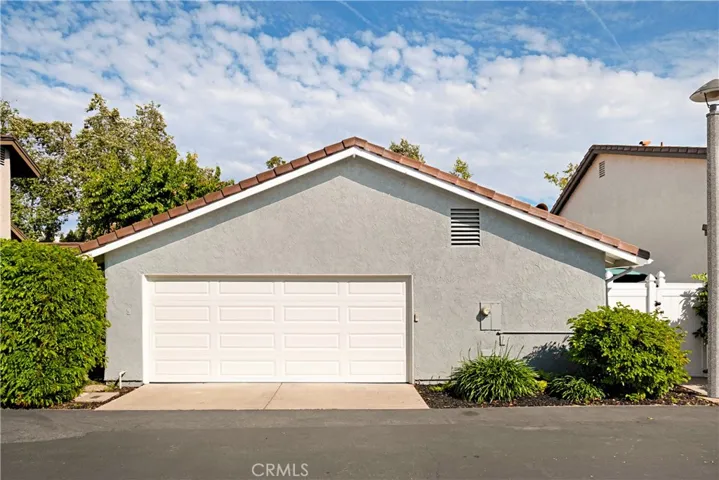 14291 Raintree Road, Tustin, California 92780